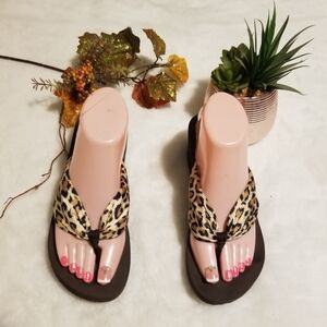 Sandals shoes for women size 8.5